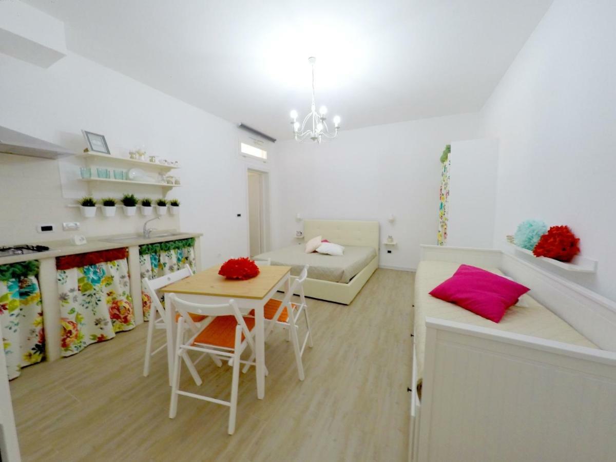 Casa Vacanze Coralloholiday 호텔 토레 라필로 외부 사진